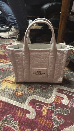 Marc Jacobs The Tote Bag Croc Embossed