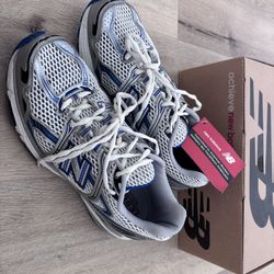 New Balance 1063 White/Blue Men’s Size 9 (Worn)