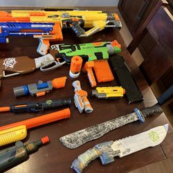 Huge Lot Nerf Guns & Accessories