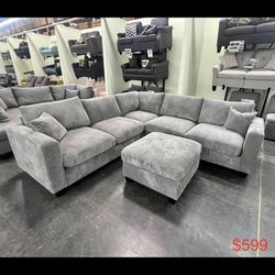 Sectional Set 
