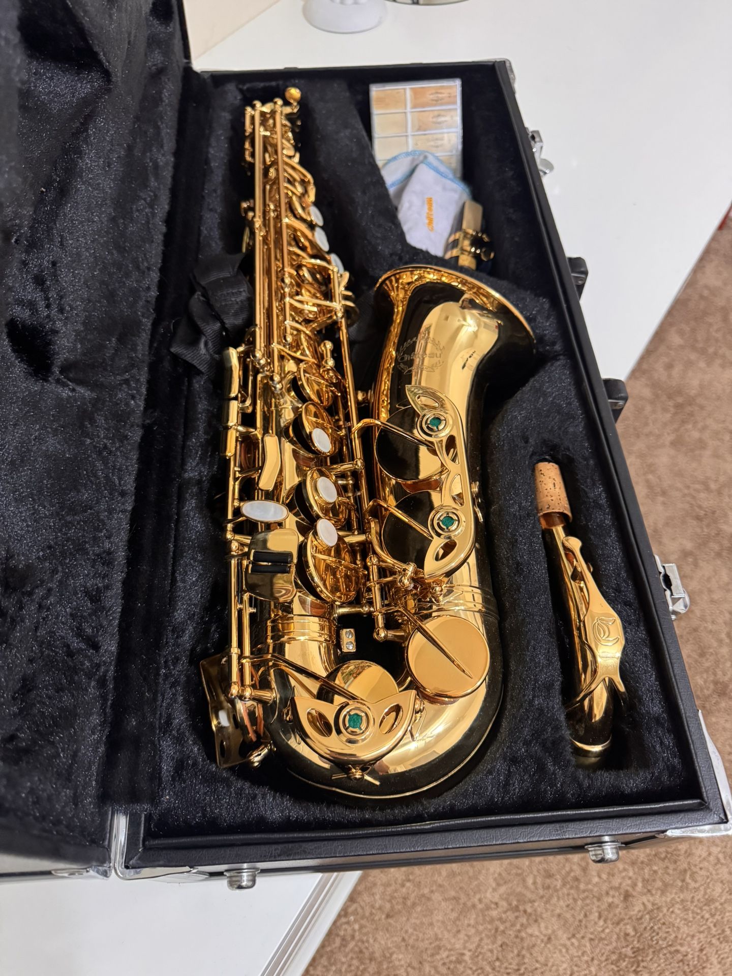 Chateau Saxophone