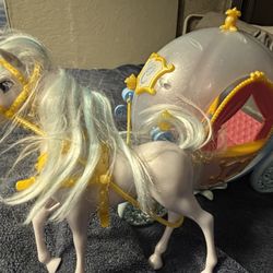 Cinderellas Barbie Carriage 
