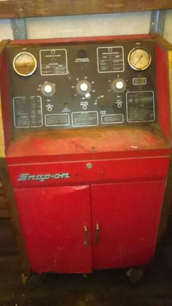 Snap on ac machine