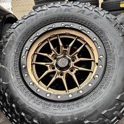 Vendo Set De Rines Nuevos 17x9 De Ancho De 6-139.7 Lugs Con Llantas 285:70/R17 Falken Las 4 Por $950 🔥✅💯