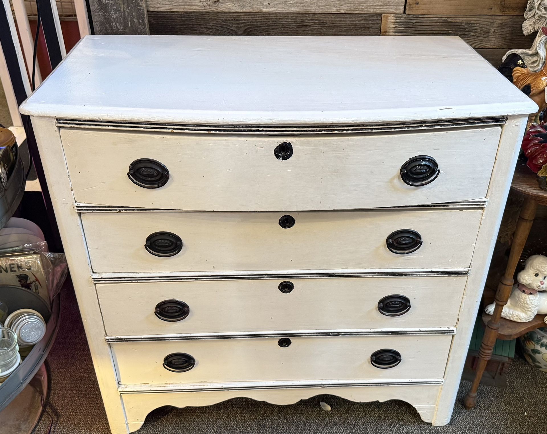 Vintage Solid Wood White 4 Drawer Dresser