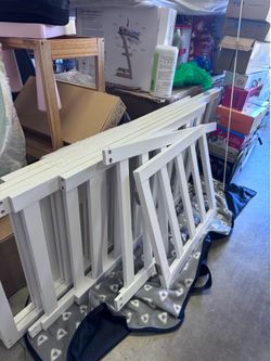 Montessori Kids Bed Frame (Queen)