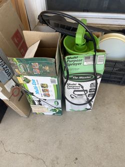 Garden sprayers X 2