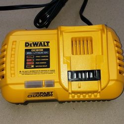 Dewalt 20v Yellow Fast Charger Brand New 