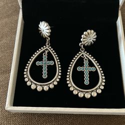 Cross Earrings  New $5