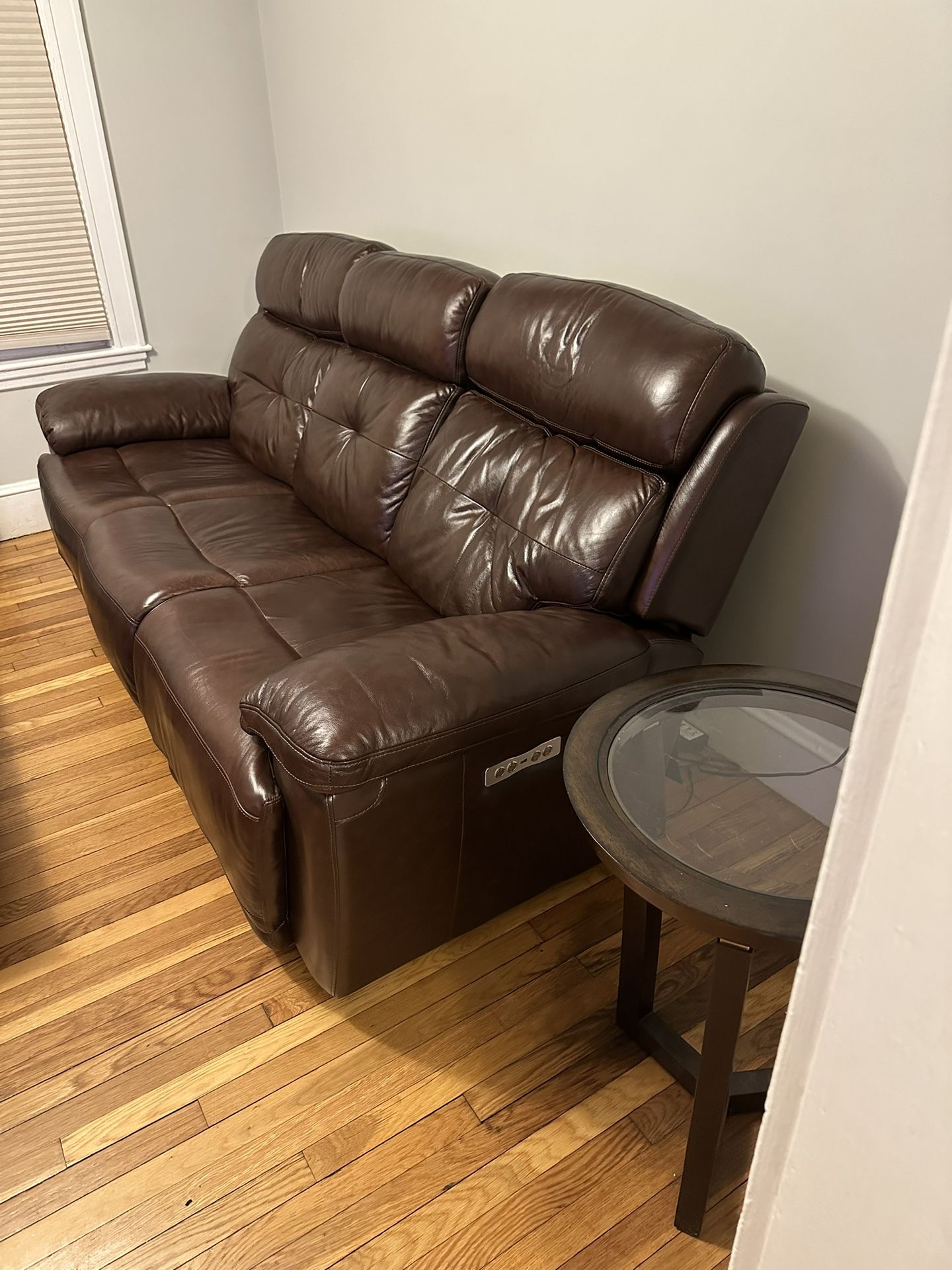 Comfortable, Stylish, Leather Reclining Couch