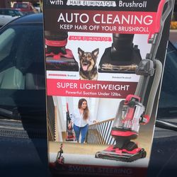 New bagless vacuum cleaner