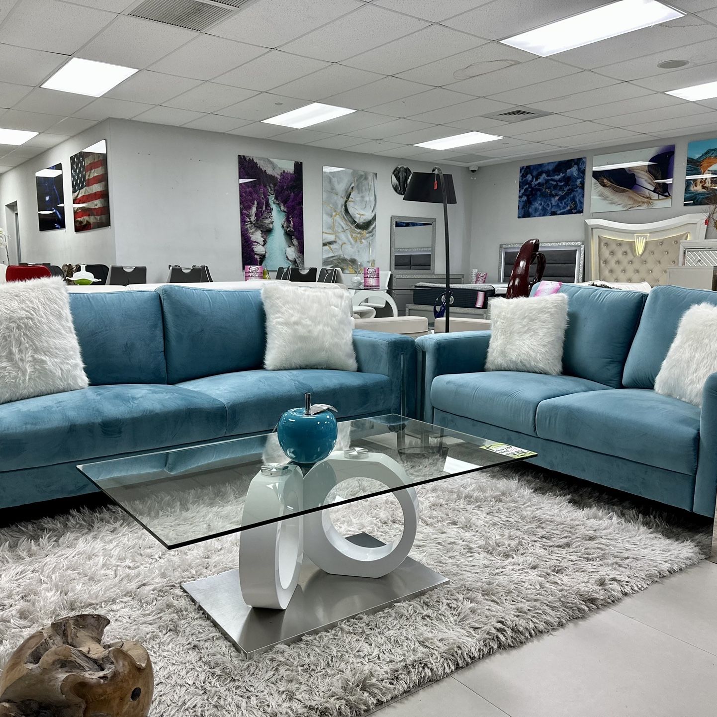 Beautiful Modern Sofa And Loveseat On Sale Plus Get Four FREE Pillows W/ Your Purchase (Limited Stock)! 