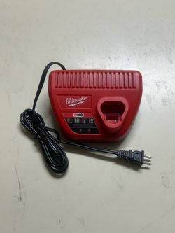 Milwaukee M12 Battery Charger