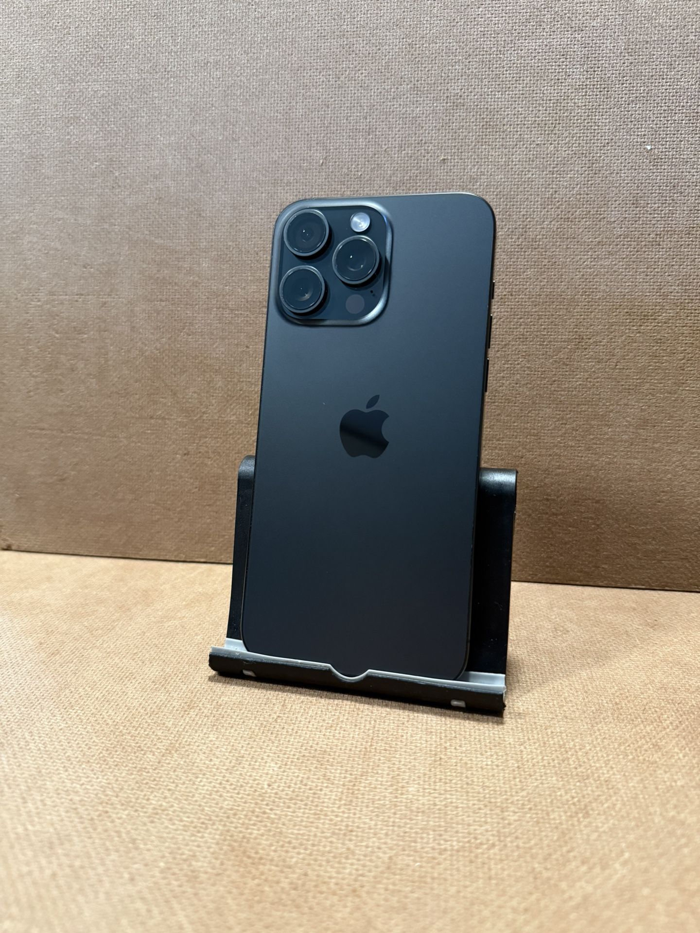 iPhone 15 pro max 256gb black 5g unlocked