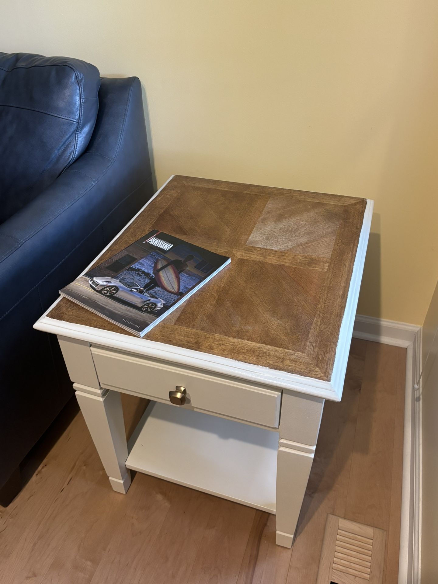 Wooden Side/Coffee Table