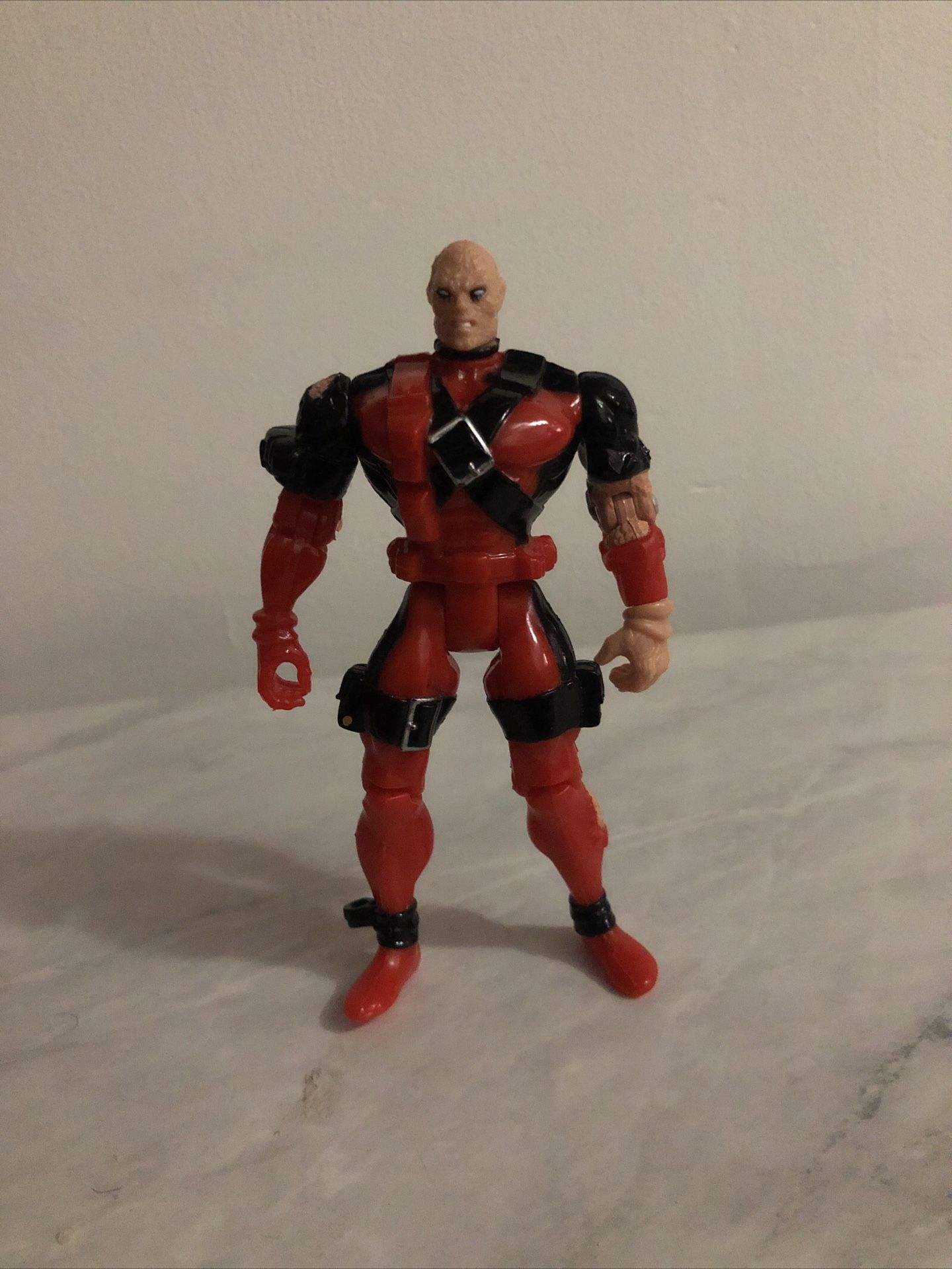 Toybiz 90’s Unmasked Deadpool Figure