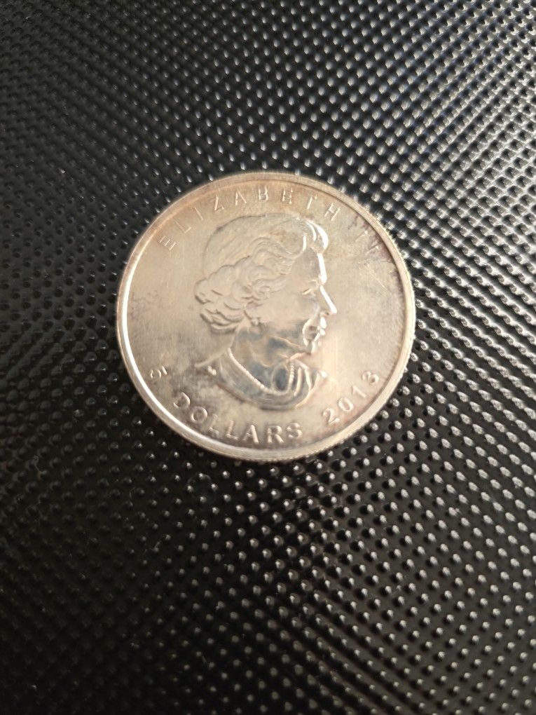 1 TROY OUNCE SILVER CANADA DOLLAR