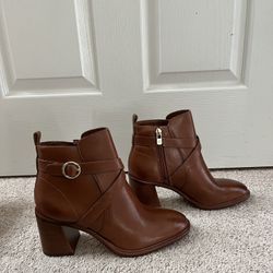 NEW!!! Sz. 9. Antonio Melani Leather Boots 