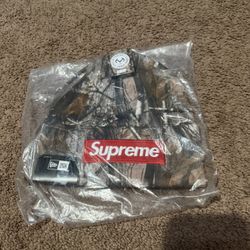 Supreme Camo Beanie