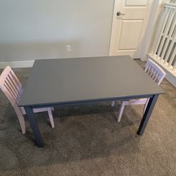 Pottery barn Play Table With Chairs