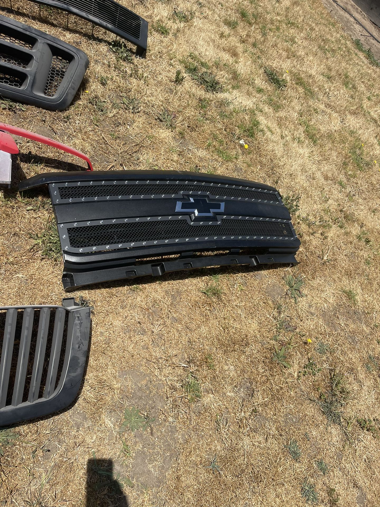 Headlights And Grilles