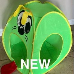 Puppy Tent, Doggie Tent, Clubhouse, Privacy, Safe Space, Sleeping Area, Travel, Quick Fold-Down, Located In LaHabra In