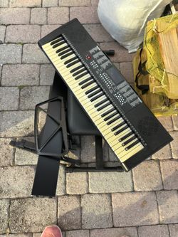Electric Keyboard