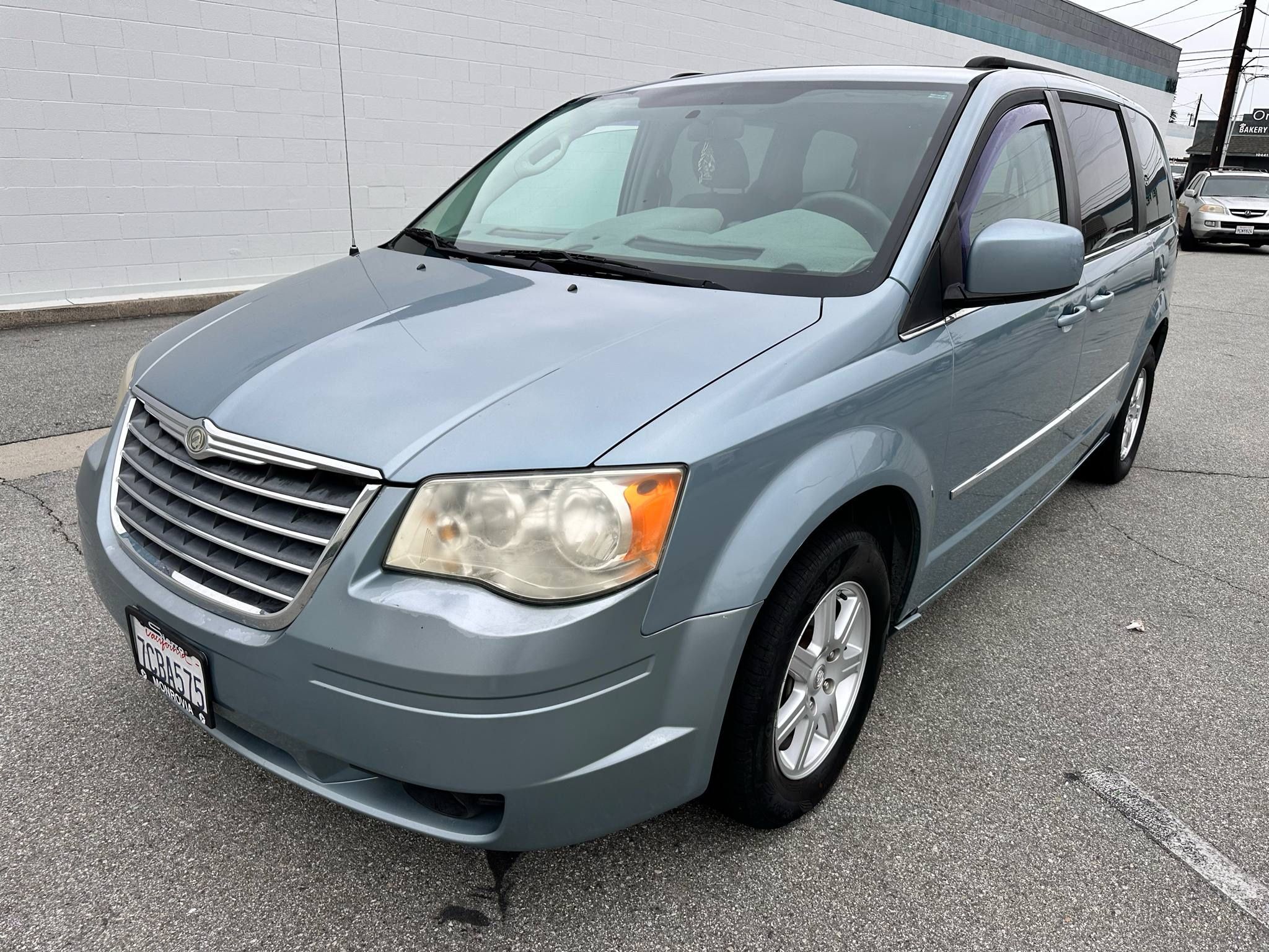 2010 Chrysler Town & Country