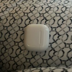 Apple AirPods 4