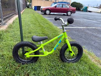 Like New GT Shuffle 12" Kids Balance Bike!