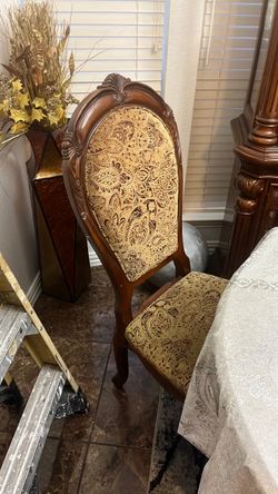 Victorian Wood Upholstered Dining Set