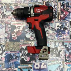 Milwaukee M18 2801-20 Drill Driver Tool Only 