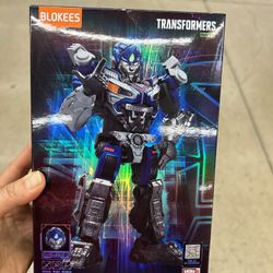 NWT Blokees Transformers Classic Class 66pcs building Figure set