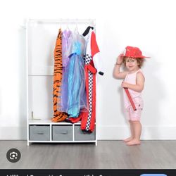 Dress-up Storage With Drawers