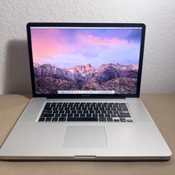 MacBook Pro 17-inch Processor 2.2 GHz Intel Core i7 Memory 8 GB 512 GB SSD 