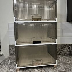 White And Gold Plastic Vanity Storage Drawers.