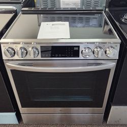 6.3 cu. ft. Smart Induction Slide-ln
Range with ProBake Convection, Atr
Fry in PrintProot Stainless Steel