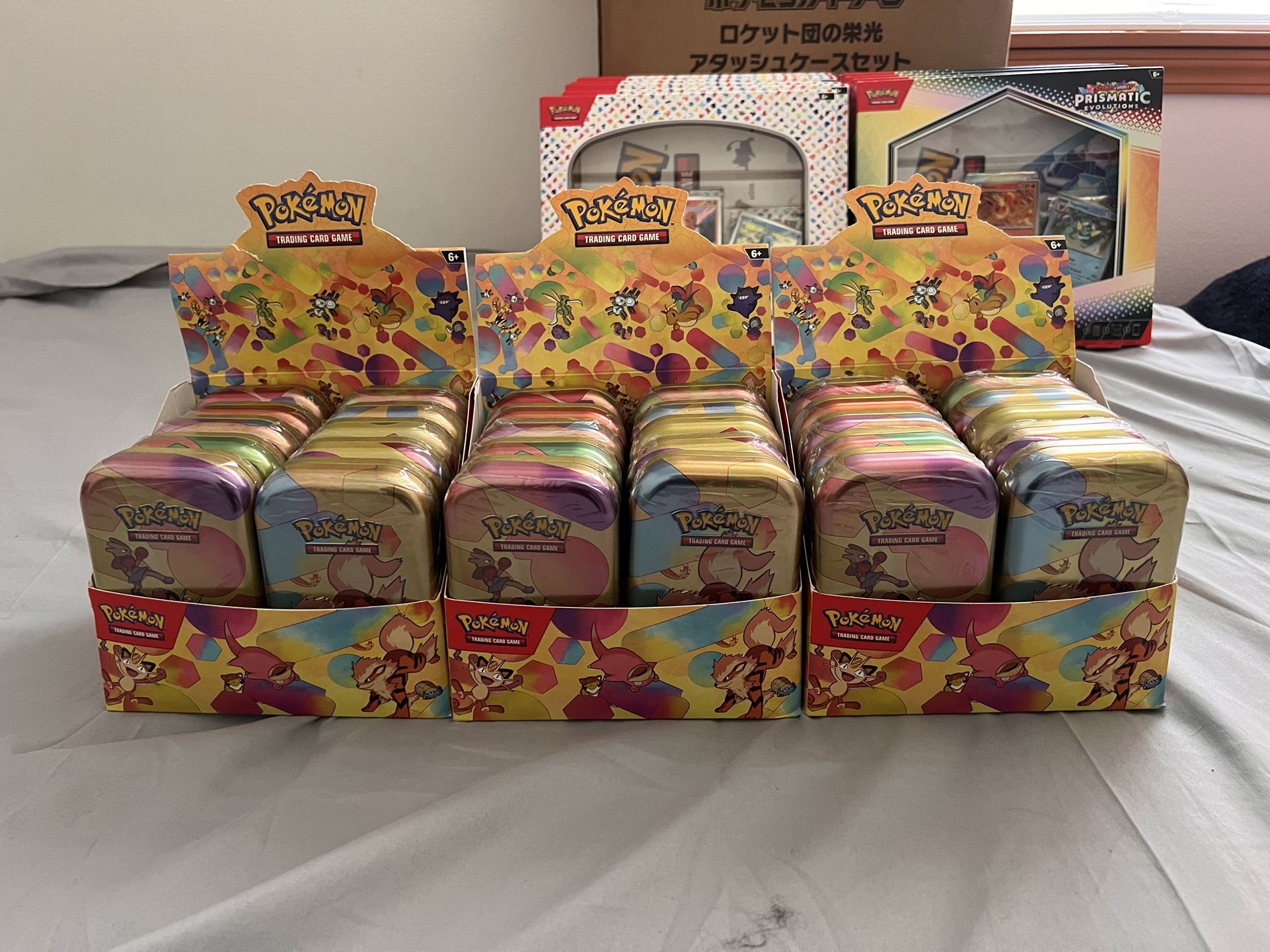 Pokemon 151 Tins Display