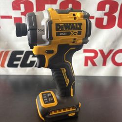 Dewalt 20v XR 1/4in High Torque Impact