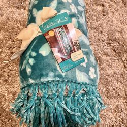 Pioneer Women Throw blanket 