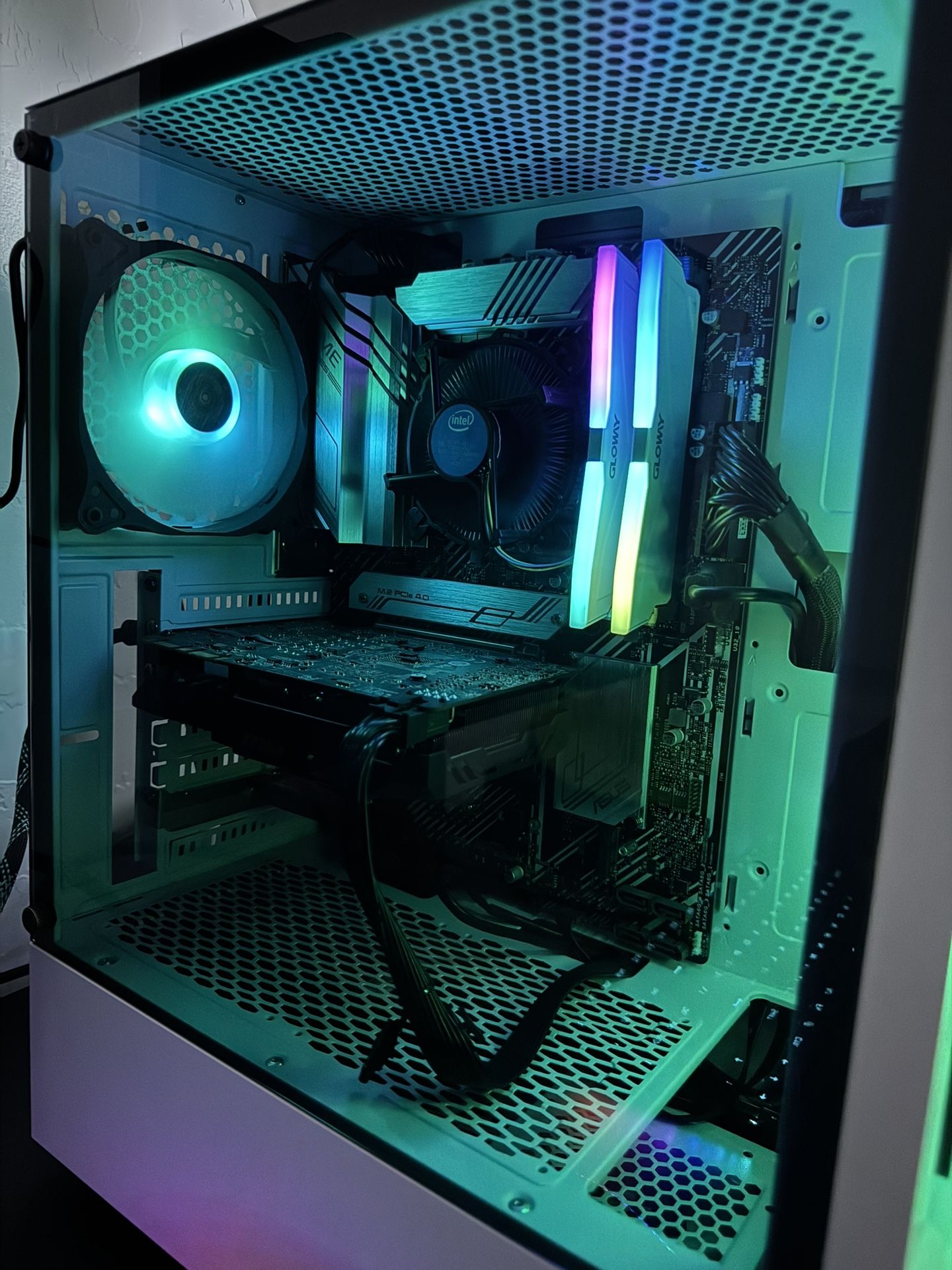 Gaming PC GTX 1070 / I3-10100F / 16GB