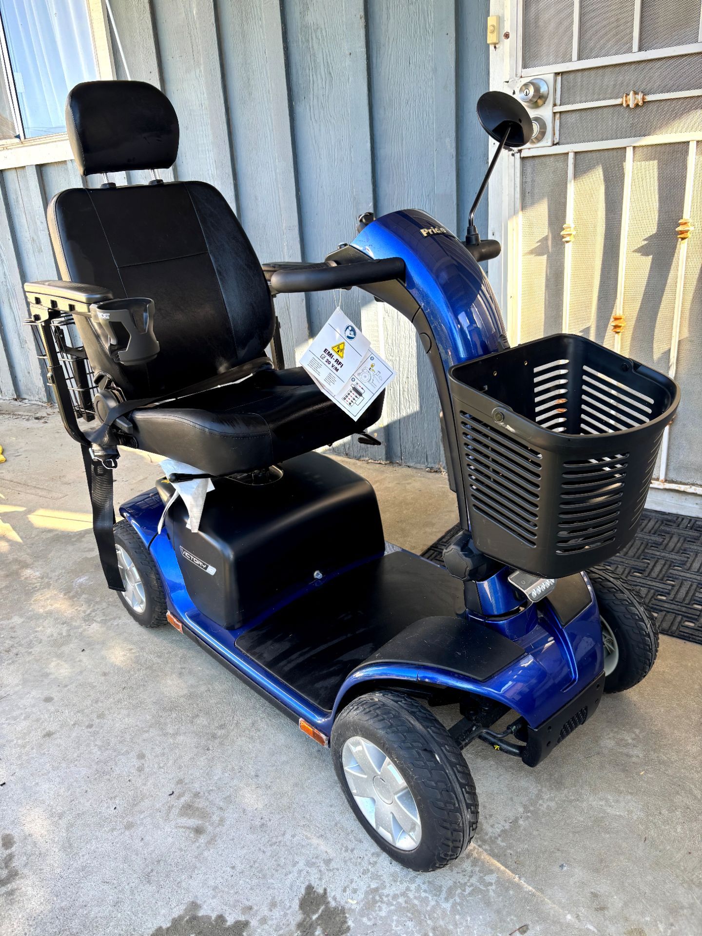 Brand new victory 10 mobility scooter