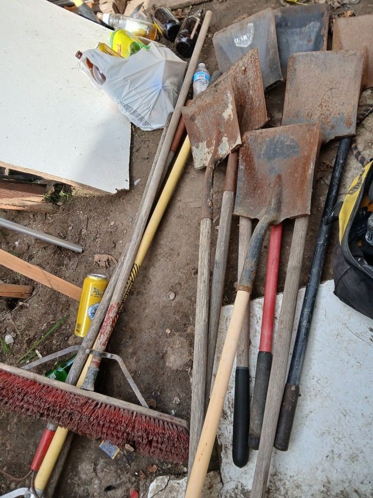 POR TODAS ESTA PALAS DEPILLOS Y OTRAS COSAS