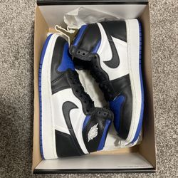 Nike Air Jordan 1 Royal Toe Size 5.5y
