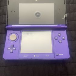 Nintendo 3DS W/Charger 