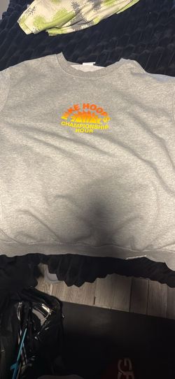 Nike sweater gray