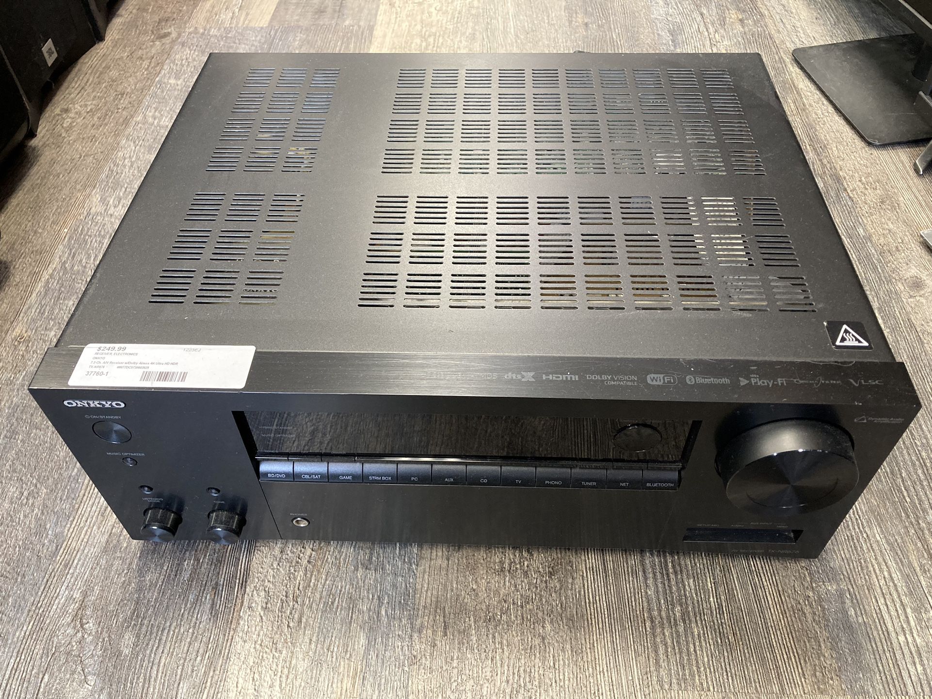 ONKYO 7.2-Ch. A/V Receiver w/Dolby Atmos 4K Ultra HD