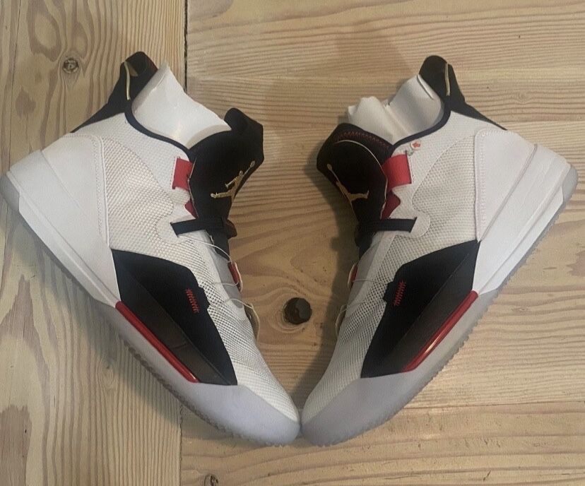 Preowned Jordan XXXIII Future of Flight size 12 Sneakers basketball shoes