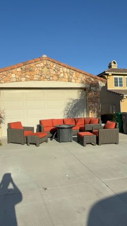 Ready to use! Delivery available! Outdoor furniture sectional