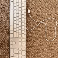 Apple Wired Keyboard for Sale
